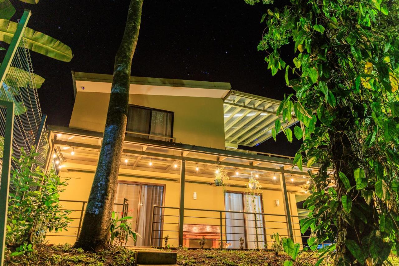 Casa Del Bosque At La Fortuna Luaran gambar