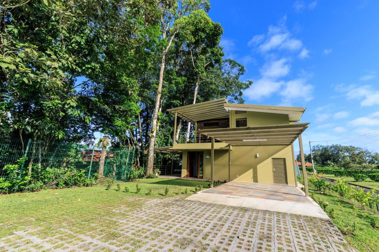 Casa Del Bosque At La Fortuna Luaran gambar
